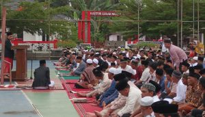 Bupati Muratara Kumandangkan Takbir dan Sholat Idul Adha di Lapangan Silampari