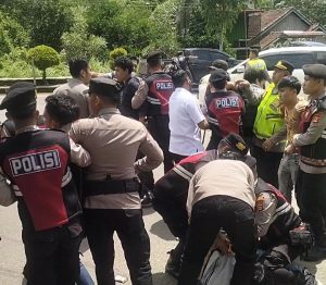 Puluhan Pendemo di Tangkap Polisi, Siapa Dalang di Balik ini ?