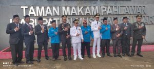 Bupati Musi Rawas Utara Pimpin Upacara Peringatan Hari Pahlawan di Taman Makam Pahlawan