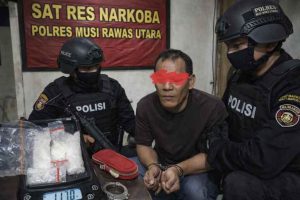 Penggerebekan Sarang Sabu di Rawas Ulu, Pria 53 Tahun Diamankan Polisi